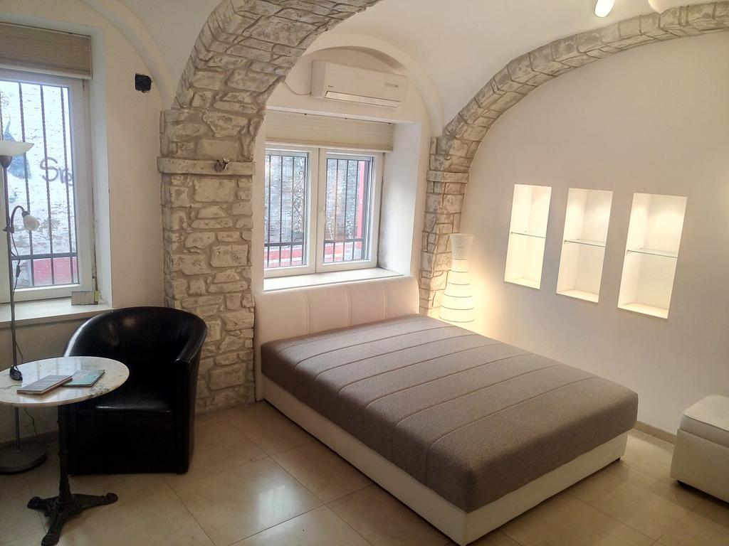 Apartment Zemun Old Town Center Belgrado Exterior foto